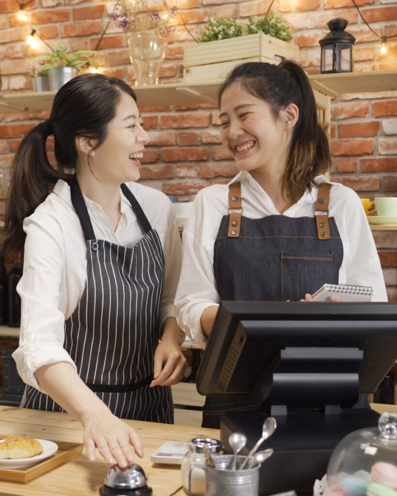 仲の良い社内